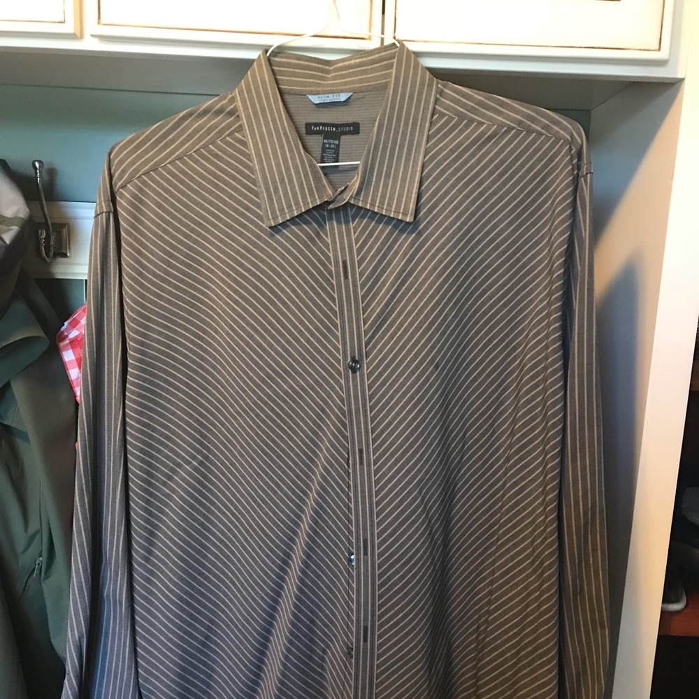 Men’s dress shirt